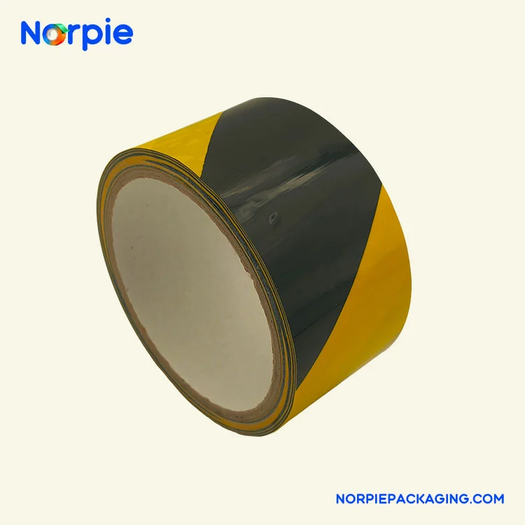 Bandă de avertizare neagră și galbenă